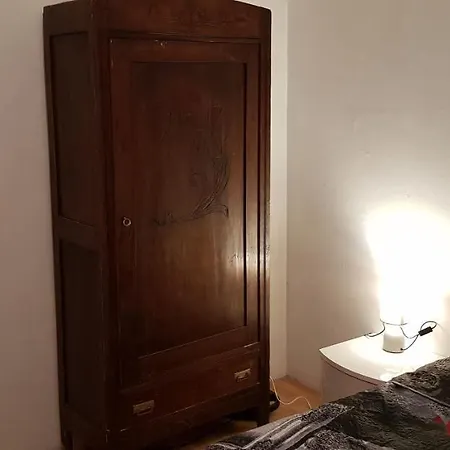 Confortevole Dei Mille Apartment