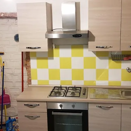 Confortevole Dei Mille Apartment